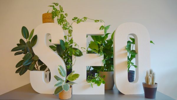 Comment choisir la meilleure agence seo à bordeaux ? guide pratique