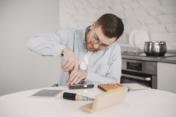 Découvrez le bac pro métiers de l'électricité et de ses environnements connectés
